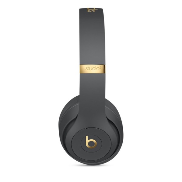 BRAND NEW black and gold Beats Studio3 Wireless - Picture 6 of 6
